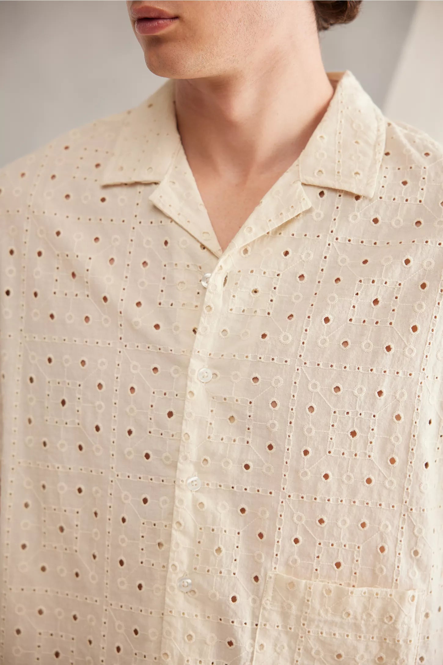 Star White Eyelet Cabana Shirt with Camp Collar – RESÓRE BLANC RESÓRE BLANC